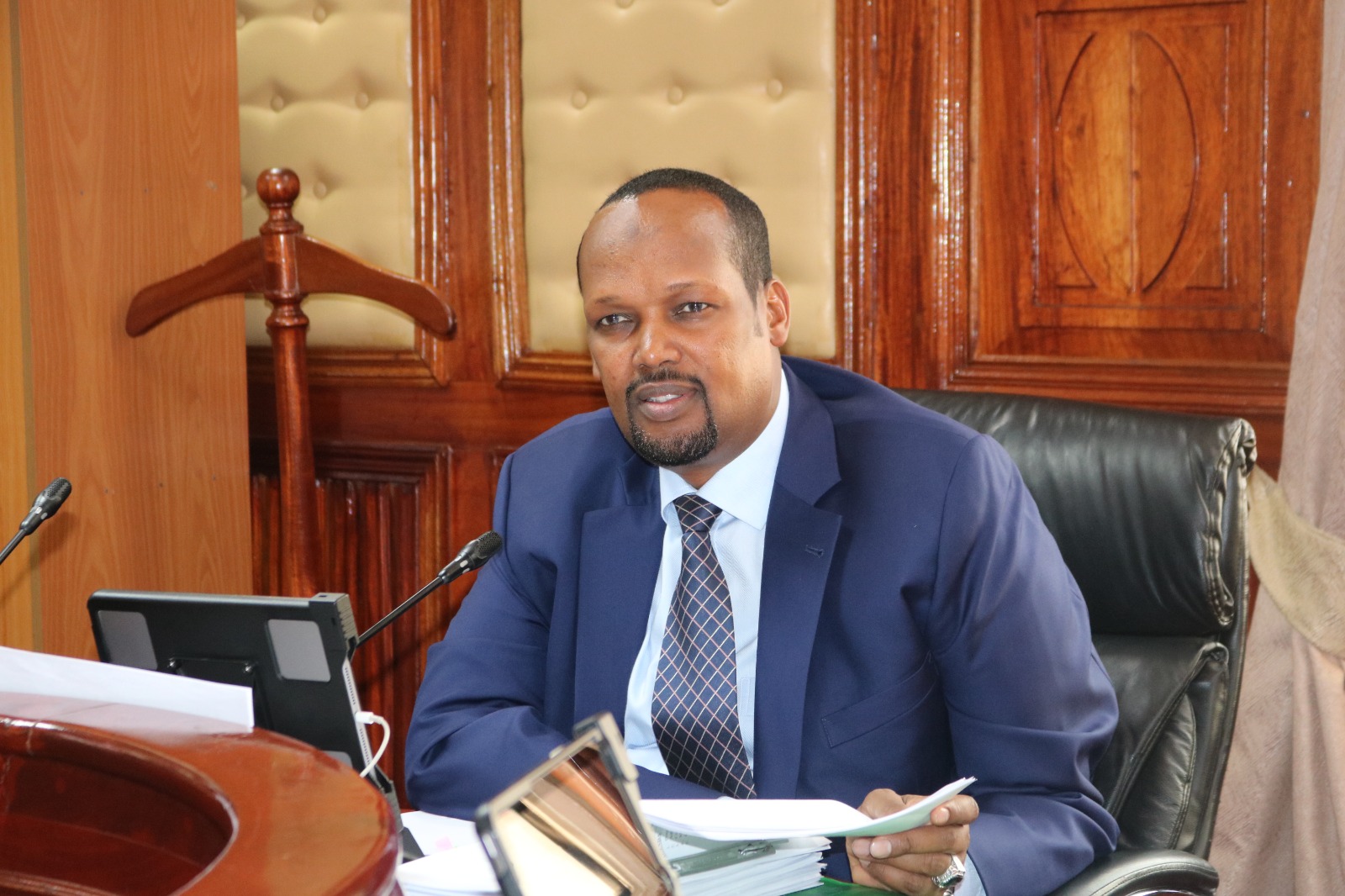 THE SENATE STANDING COMMITTEE ON FINANCE AND BUDGET CONSIDERS PROMPT PAYMENT BILL