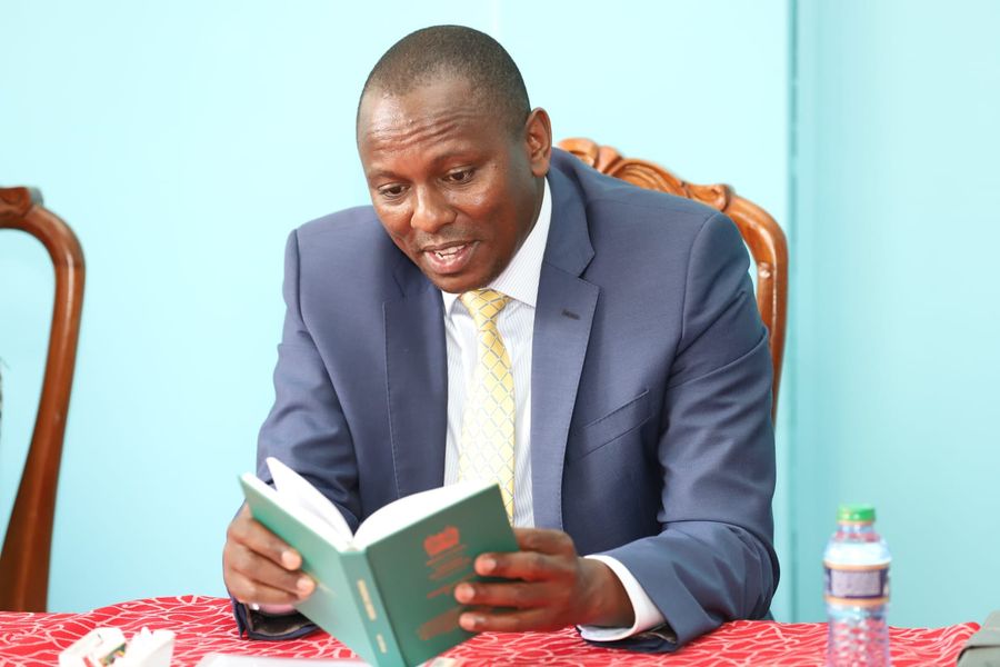 LEADER OF MAJORITY URGES COMMITTEE CHAIRPERSONS TO PRIORITIZE ANNUAL ESTIMATES 