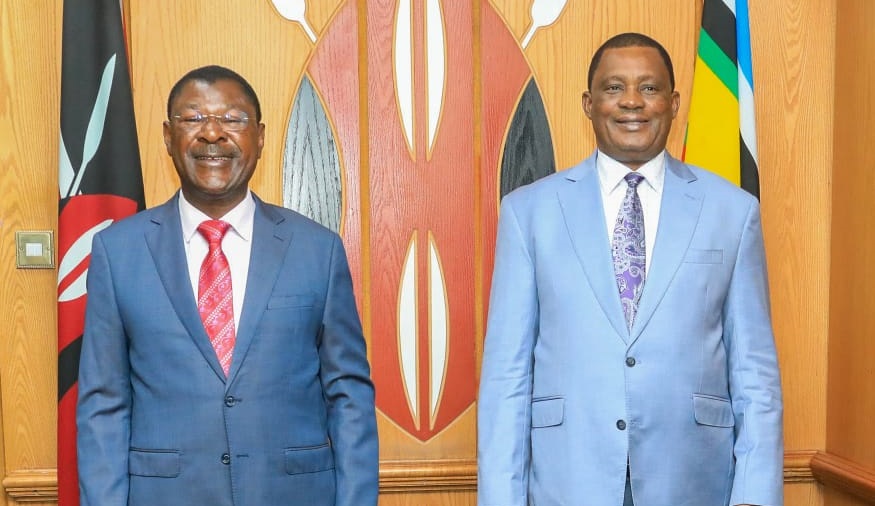 Speaker Moses Wetang’ula with Attorney General, Hon. Justin Muturi during a courtesy visit in his office at Parliament Buildings.  