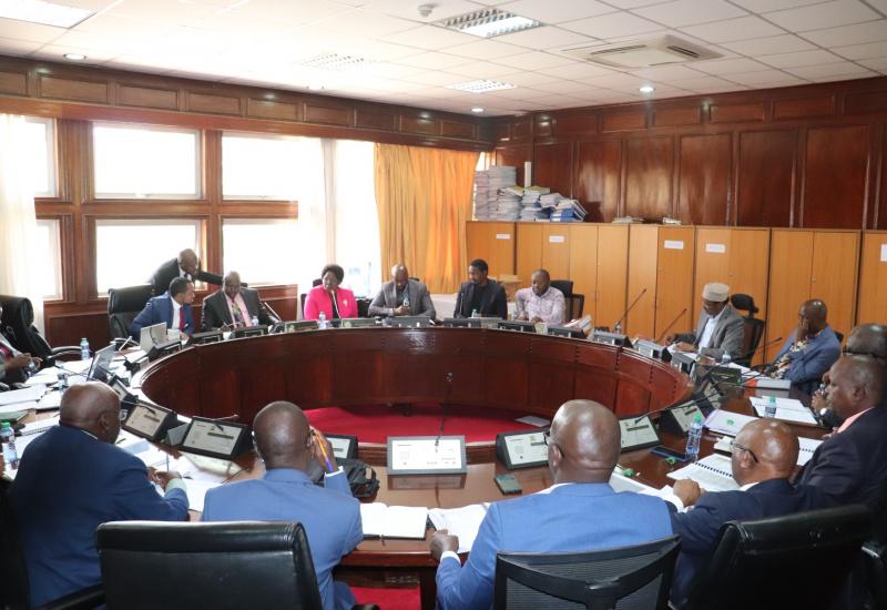 HOUSE COMMITTEE PROBES KFS AUDIT QUERIES
