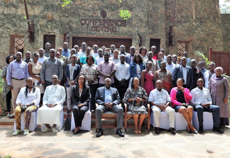 Devolution and Media Power Dominate as Senate Board Engages Editors’ Guild