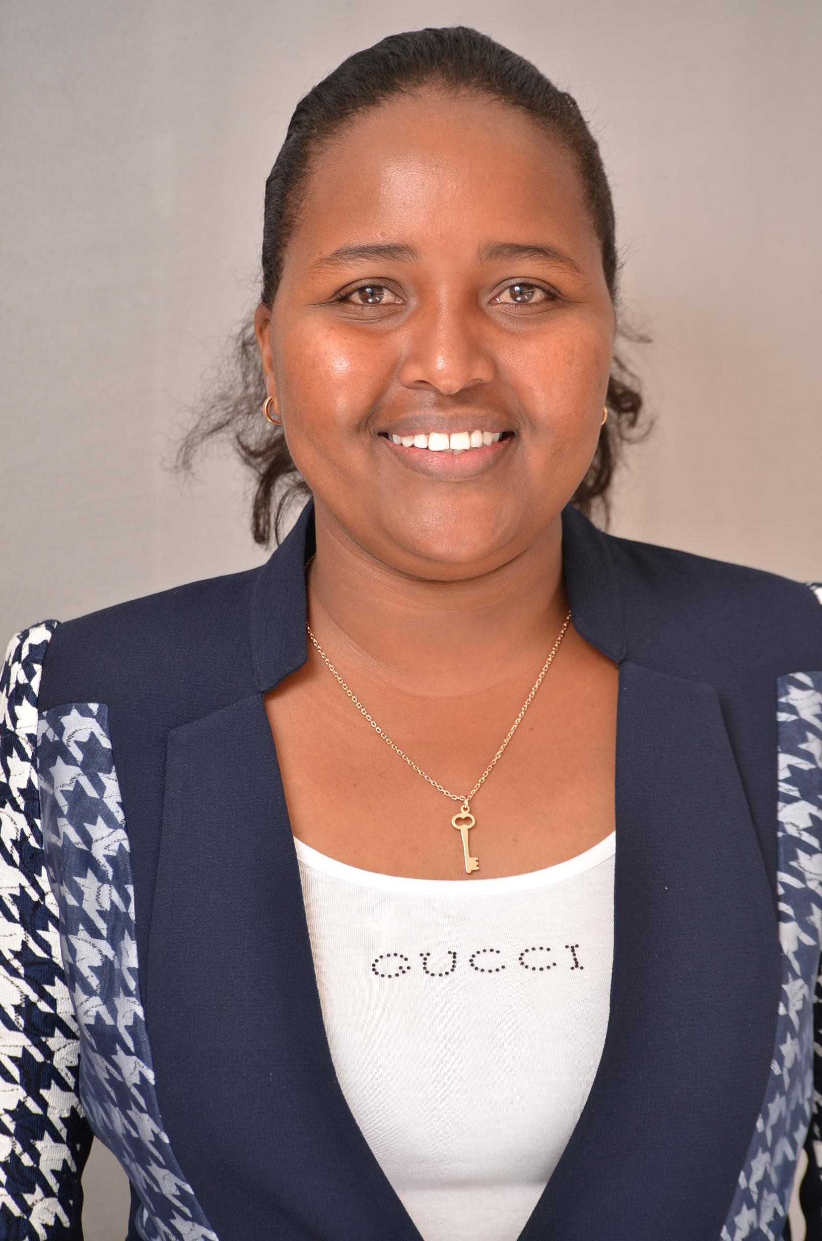 Portrait of Lesuuda, Naisula, Cbs