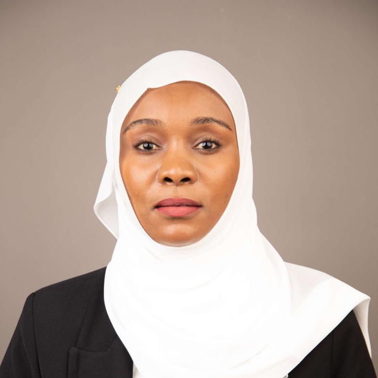 Portrait of Mnyazi Amina Laura