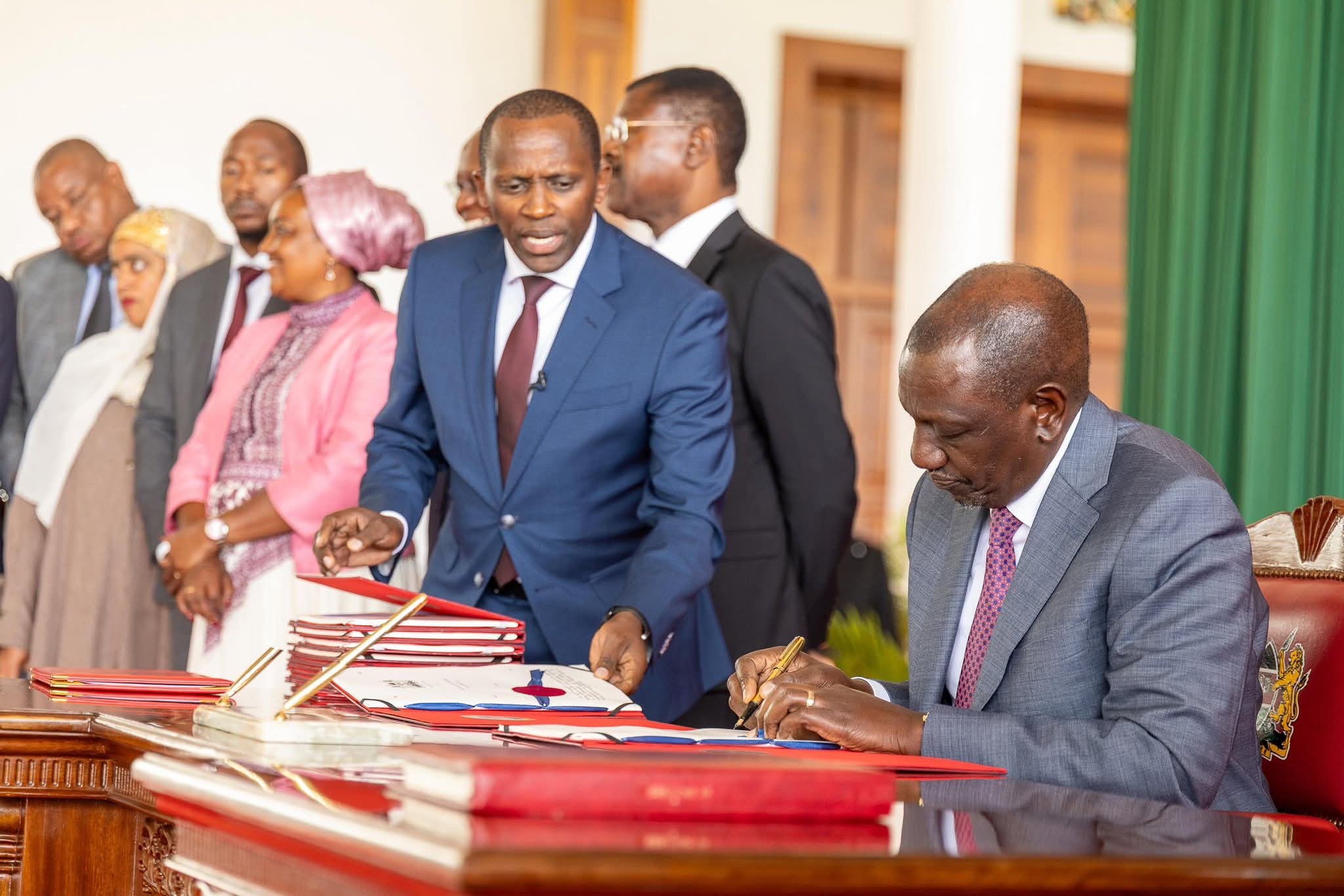 Assent - Kenya Roads Bill No. 2