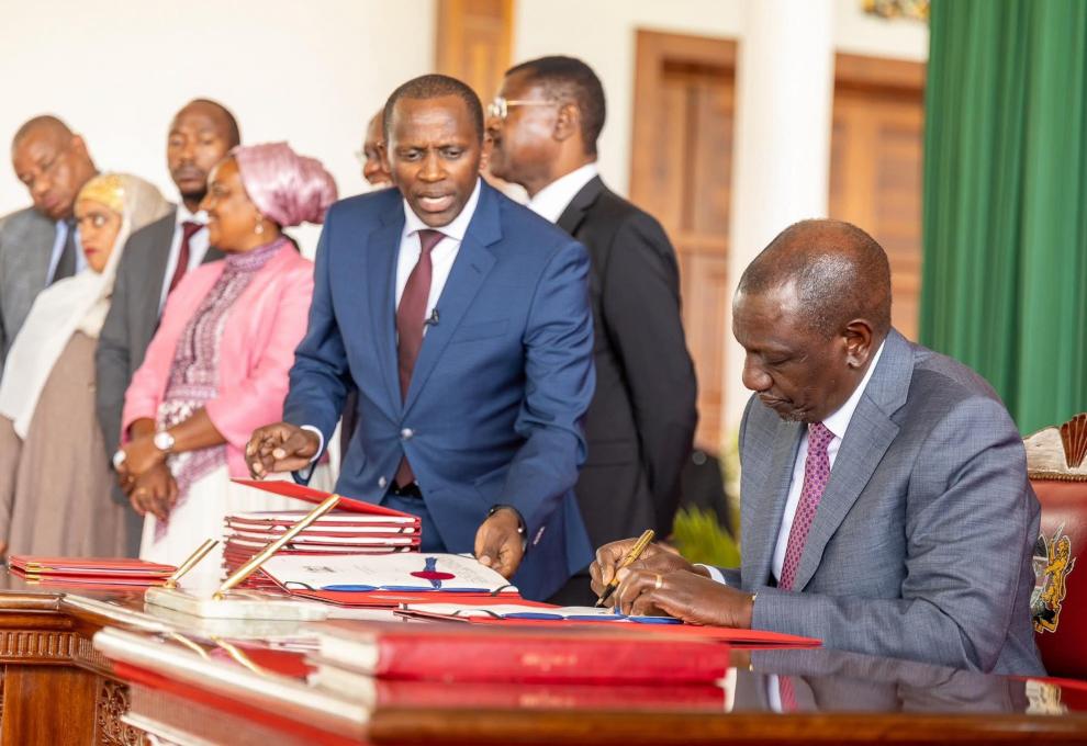 Assent - Kenya Roads Bill No. 2